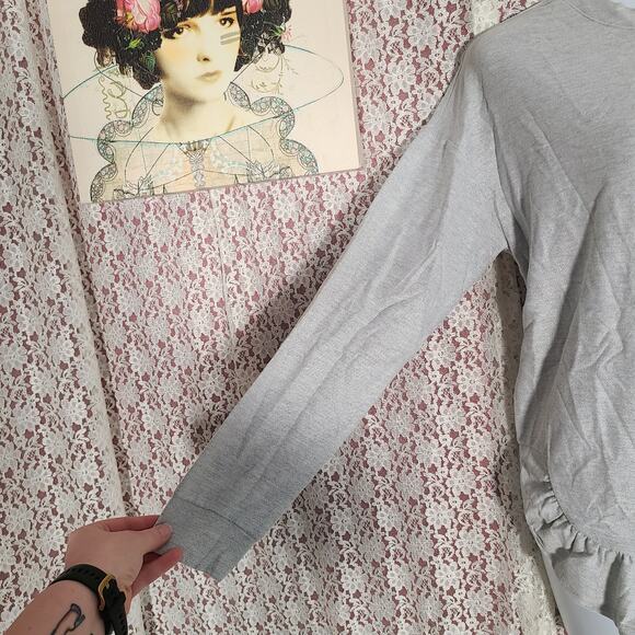 Nwt Como blu silver metallic ruffle knit thin sweater Size medium - Picture 6 of 9